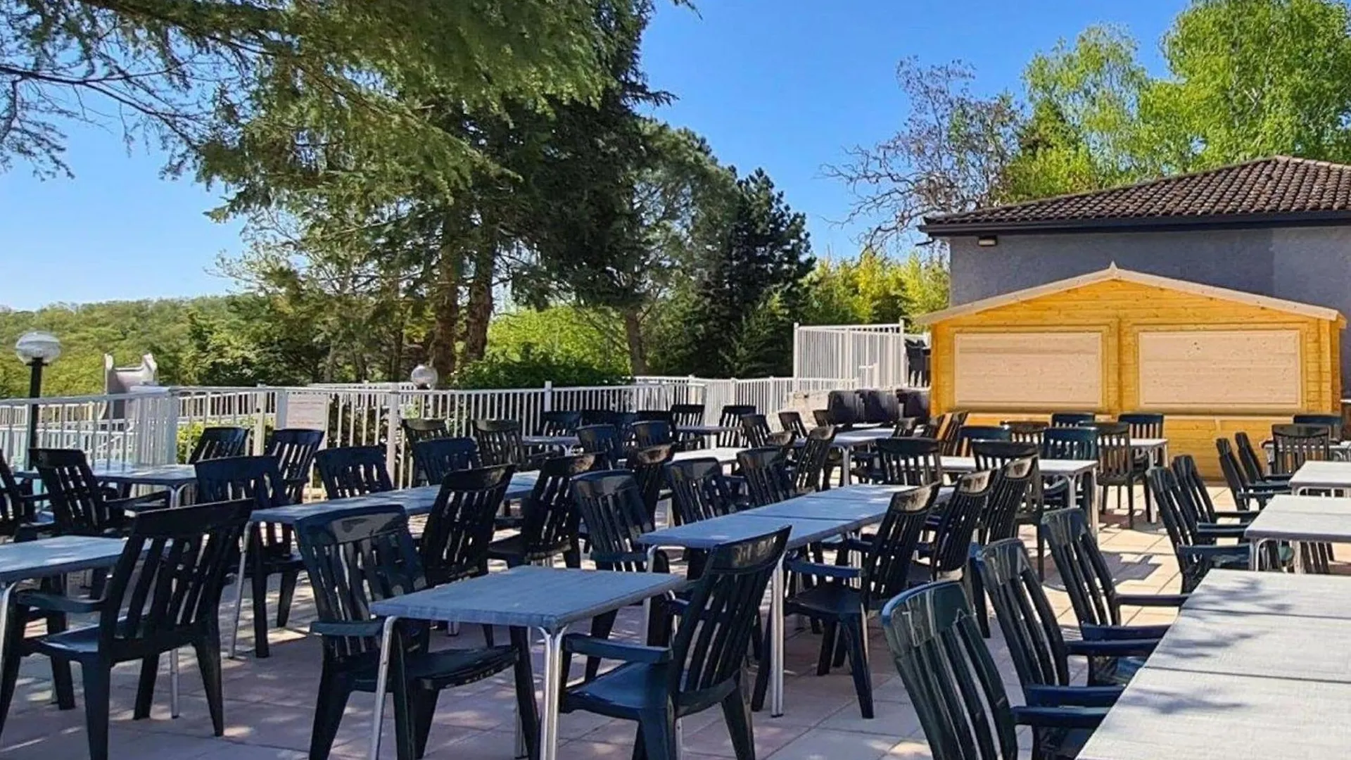 Holiday Home With Dishwasher Near Sarlat Lanzac
